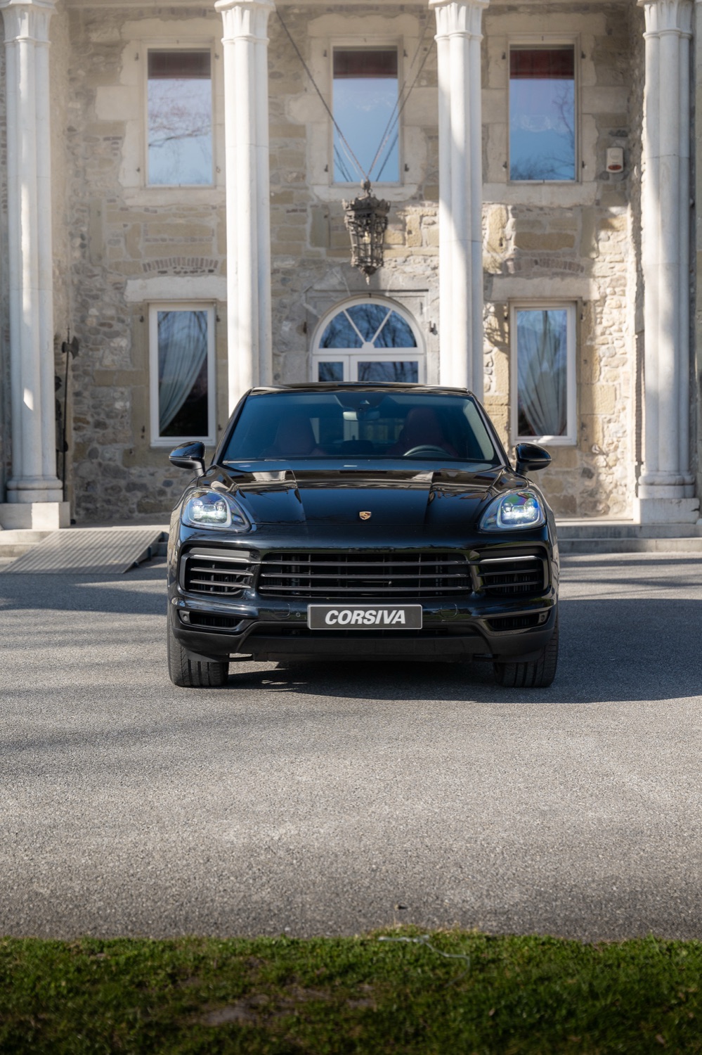 Location Porsche Cayenne en Savoie — SUV de luxe Corsiva